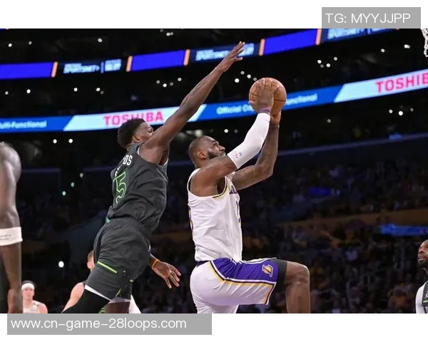 2004年NBA总决赛森林狼对湖人六场精彩回放全记录与分析 2004年NBA总决赛森林狼对湖人六场精彩回放全记录与分析